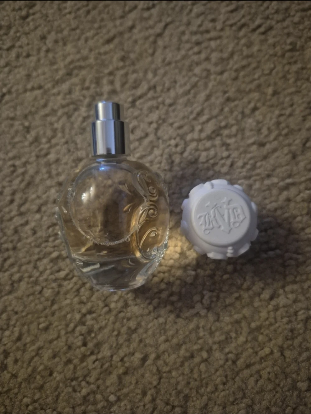 Kat Von D Saint DISCONTINUED!!! - Picture 2 of 4